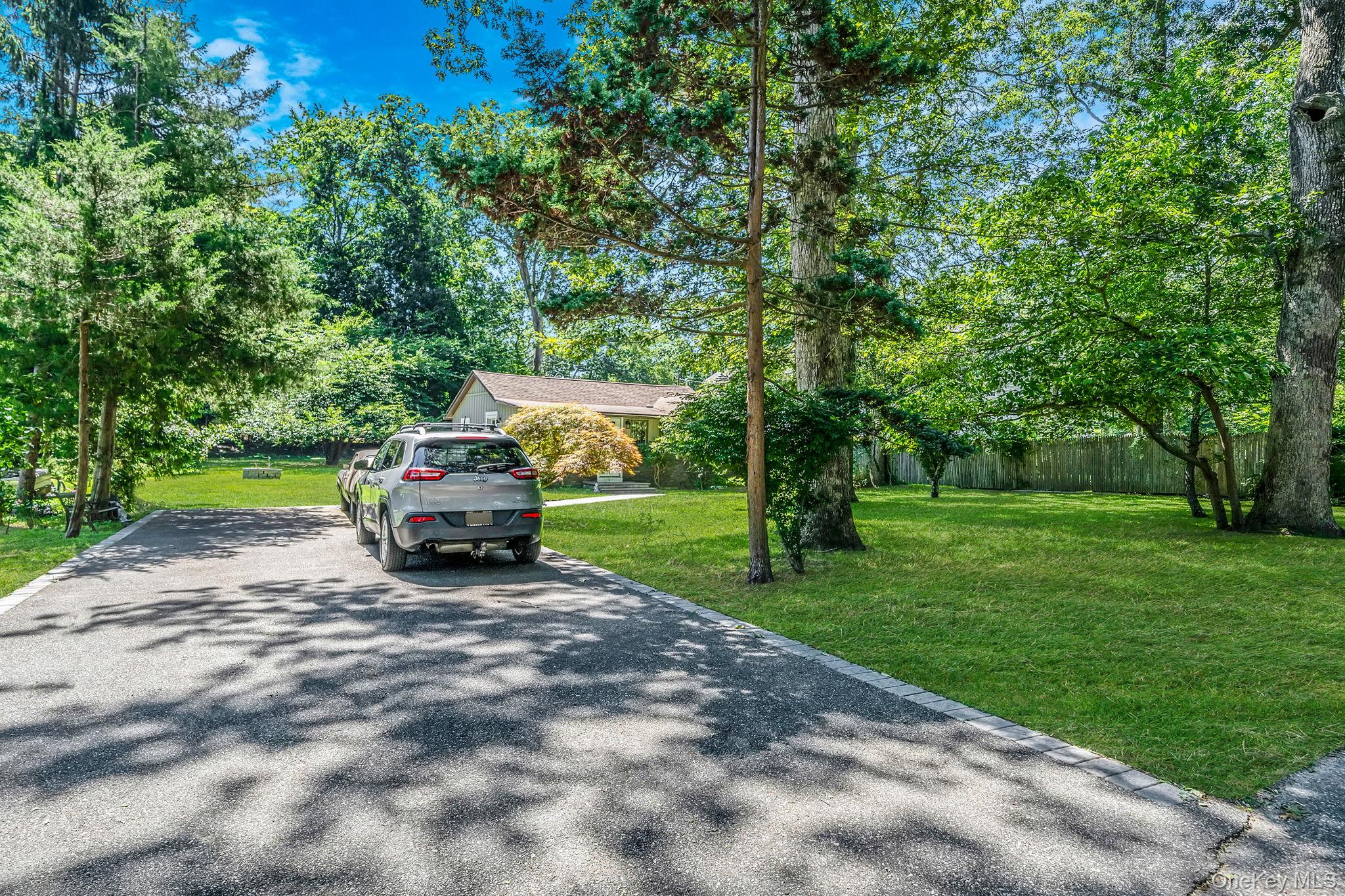 #16 photo, 10 Community Road, サフォーク郡 Coram , NY 11727