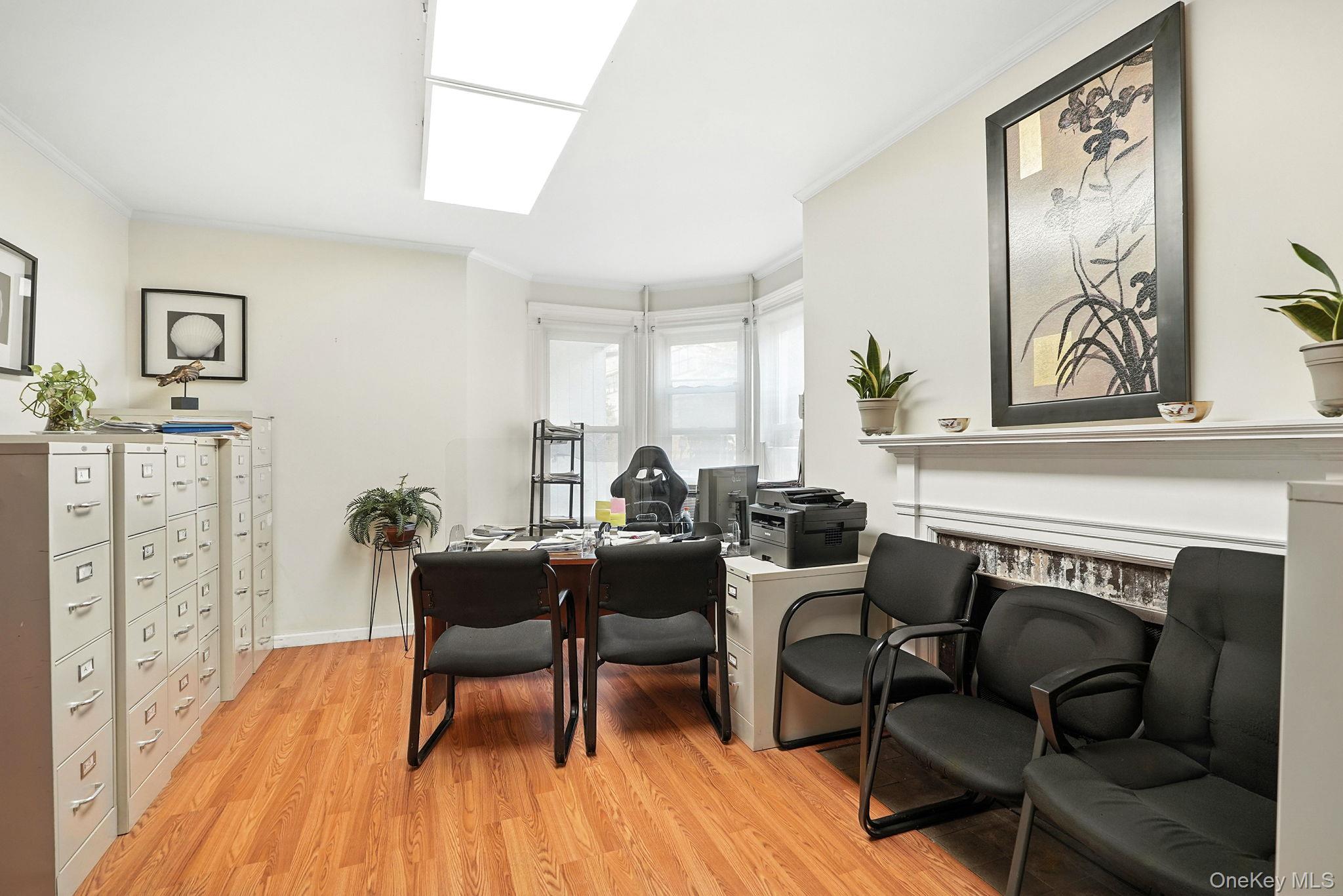 #5 photo, 158 Grand Street, White Plains , NY 10601