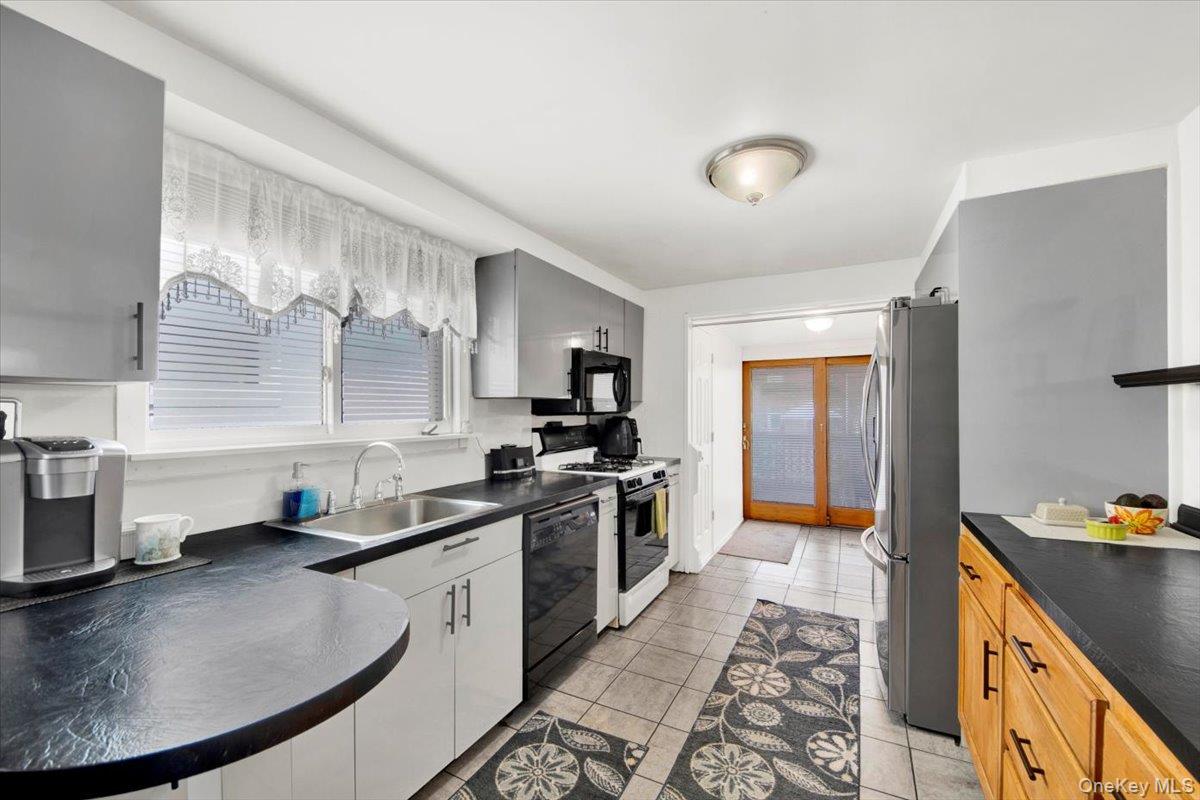 #9 photo, 656 Wilcox Avenue, ブロンクス区 Bronx , NY 10465