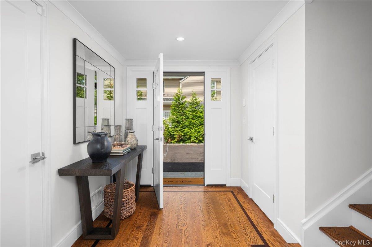 #3 photo, 33 Temple Street, Harrison , NY 10528