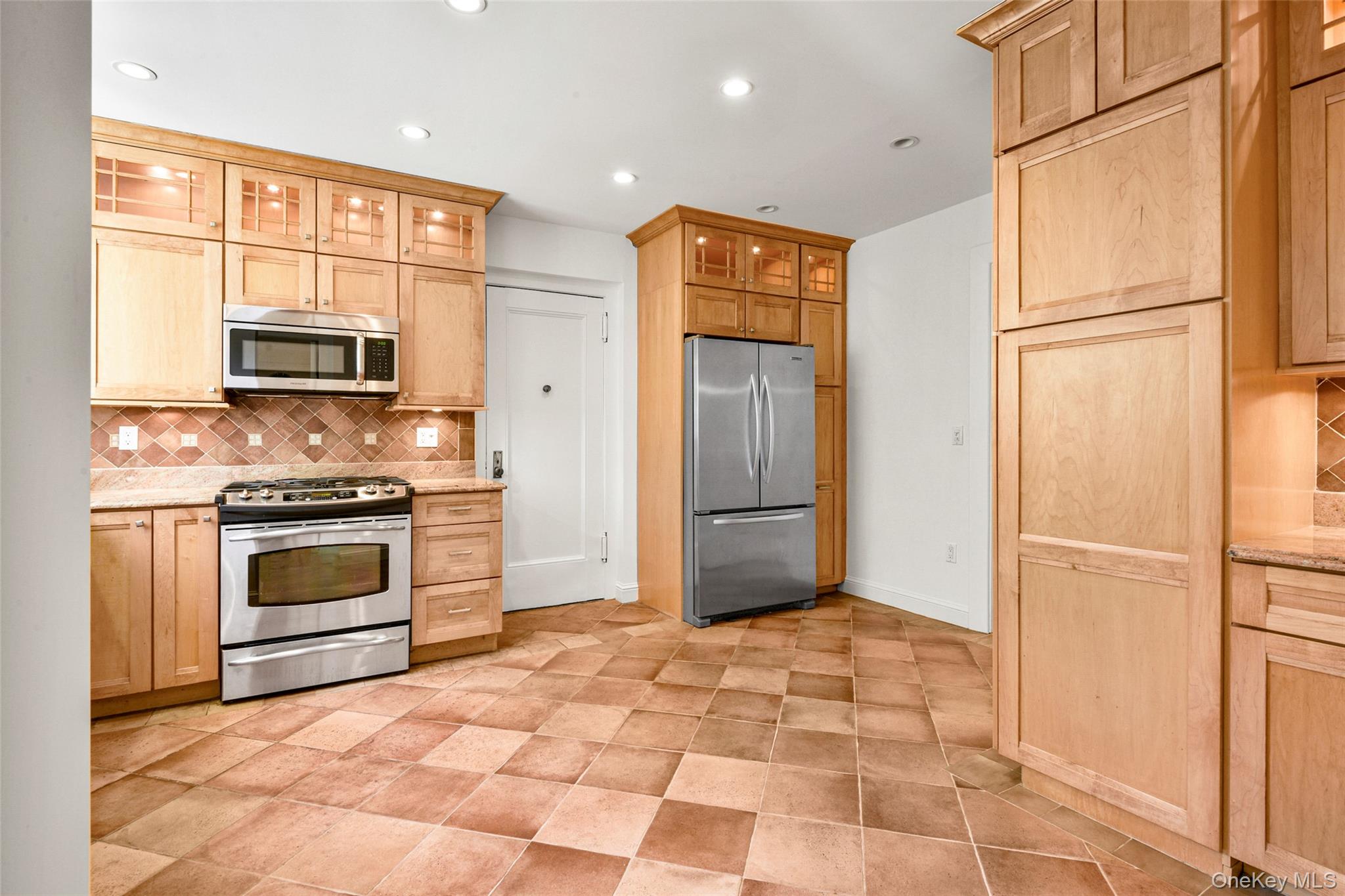 #9 photo, 1 Rivermere, Bronxville , NY 10708