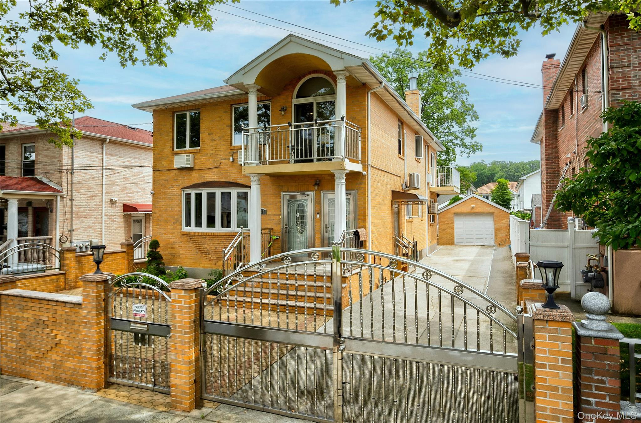 #1 photo, 61-47 231 Street, كوينز Bayside , NY 11364