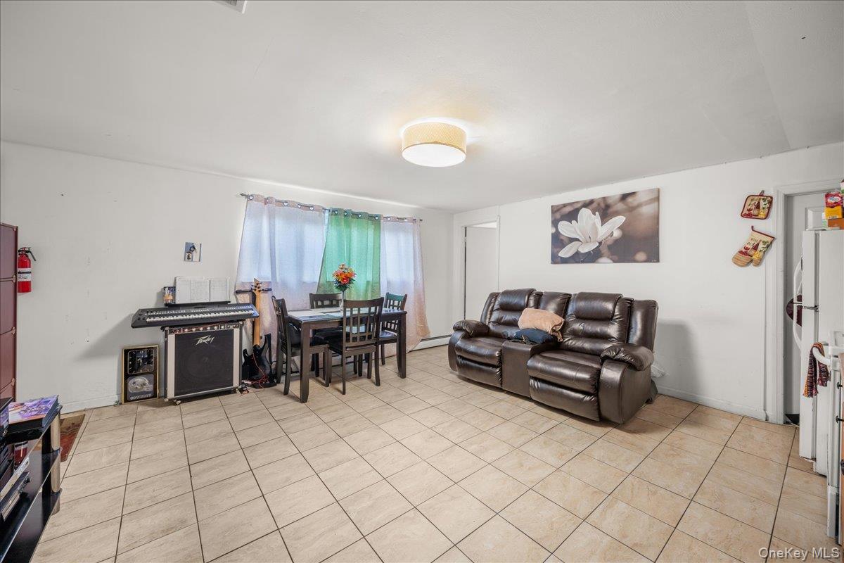 #14 photo, 211 Washington Avenue, Brentwood , NY 11717