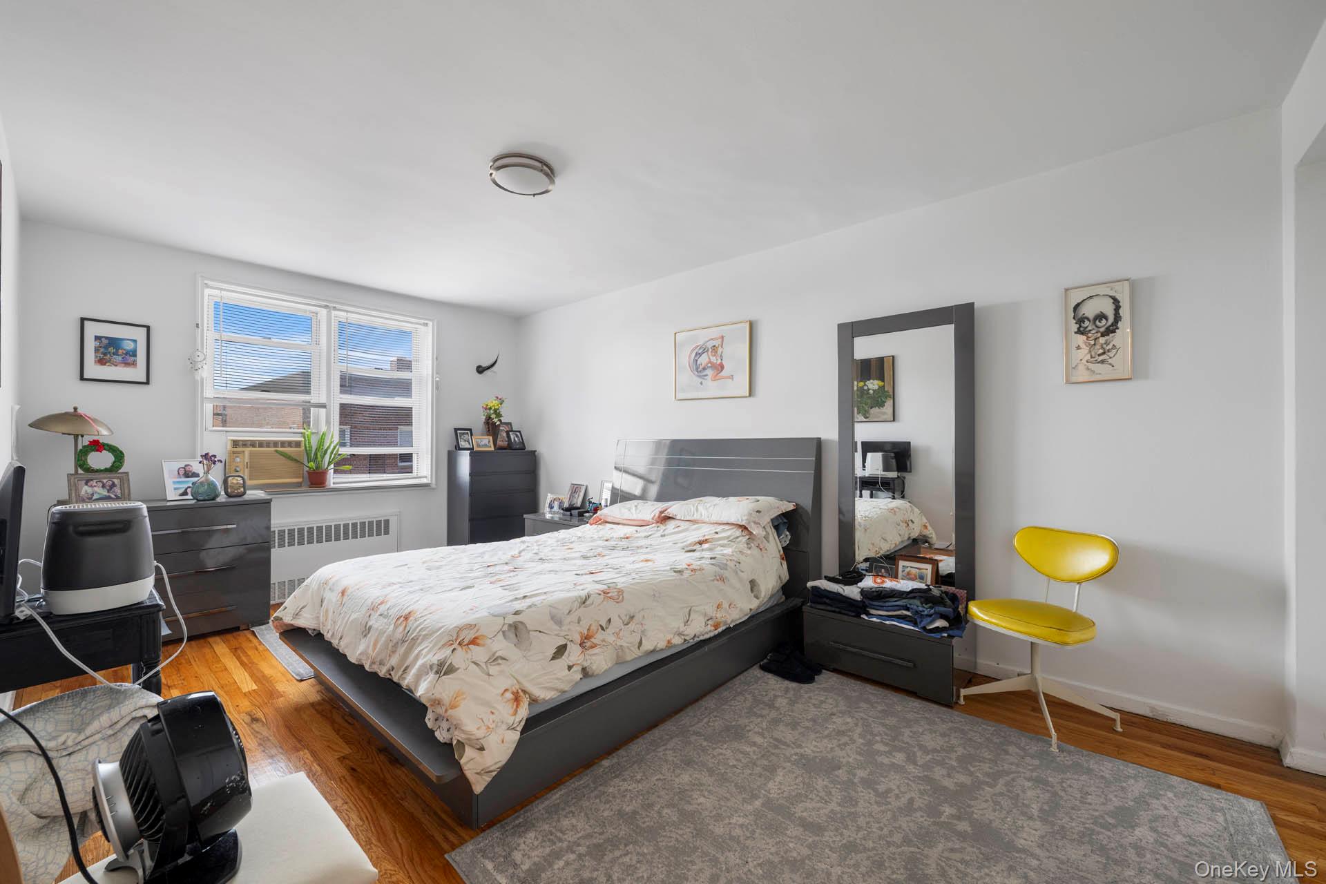 #3 photo, 67-40 Booth Street, クイーンズ区 Forest Hills , NY 11375