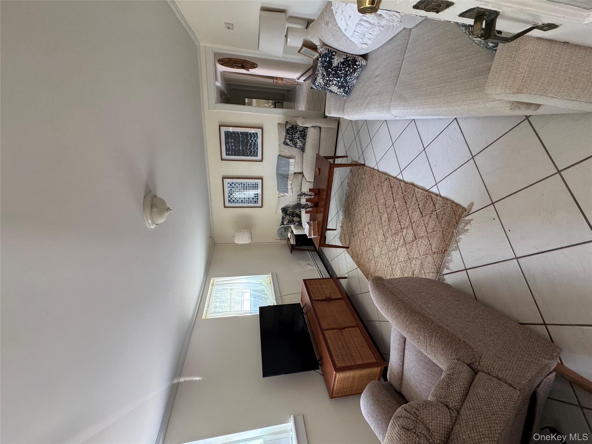 #3 photo, 3 Clayton Avenue, ナッソー郡 Long Beach , NY 11561