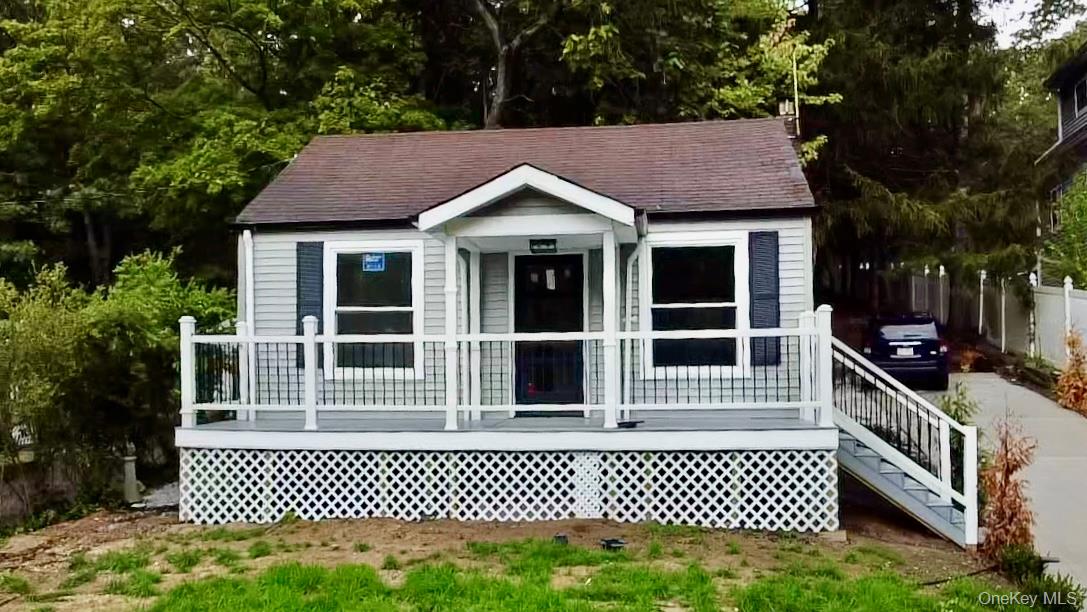 #11 photo, 765 Meadow Road, Smithtown , NY 11787