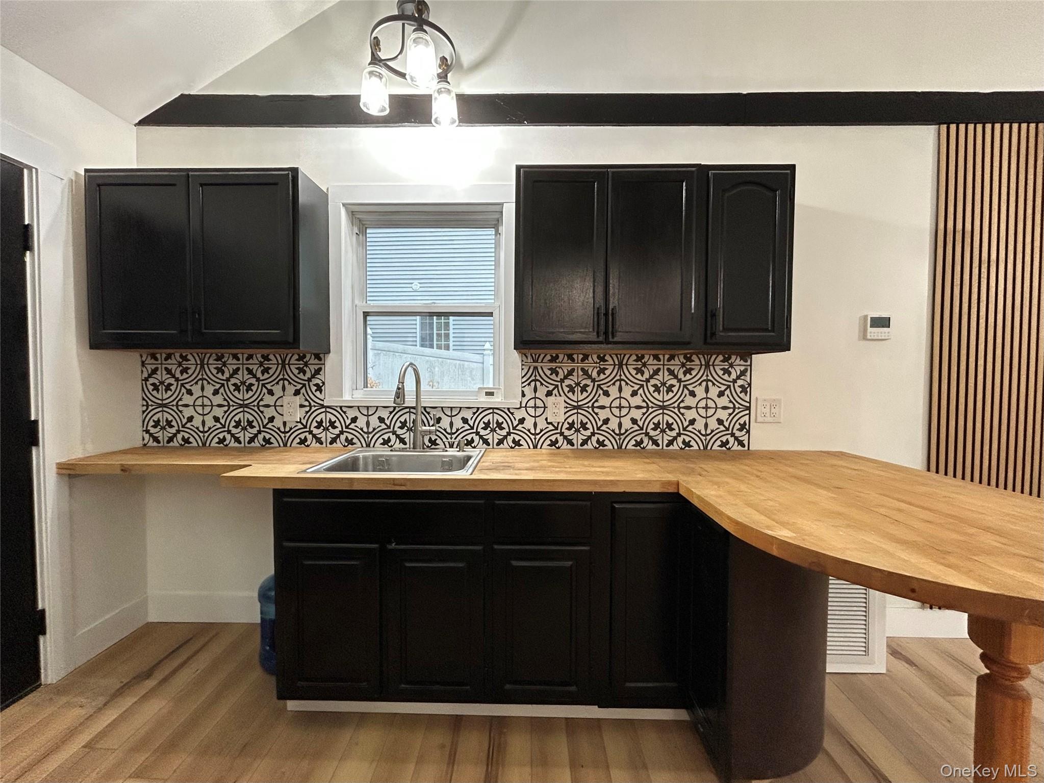 #4 photo, 765 Meadow Road, Smithtown , NY 11787