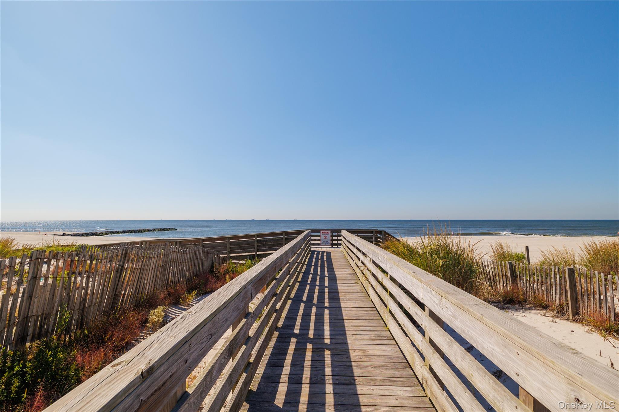 #20 photo, 23 Delaware Avenue, ナッソー郡 Long Beach , NY 11561