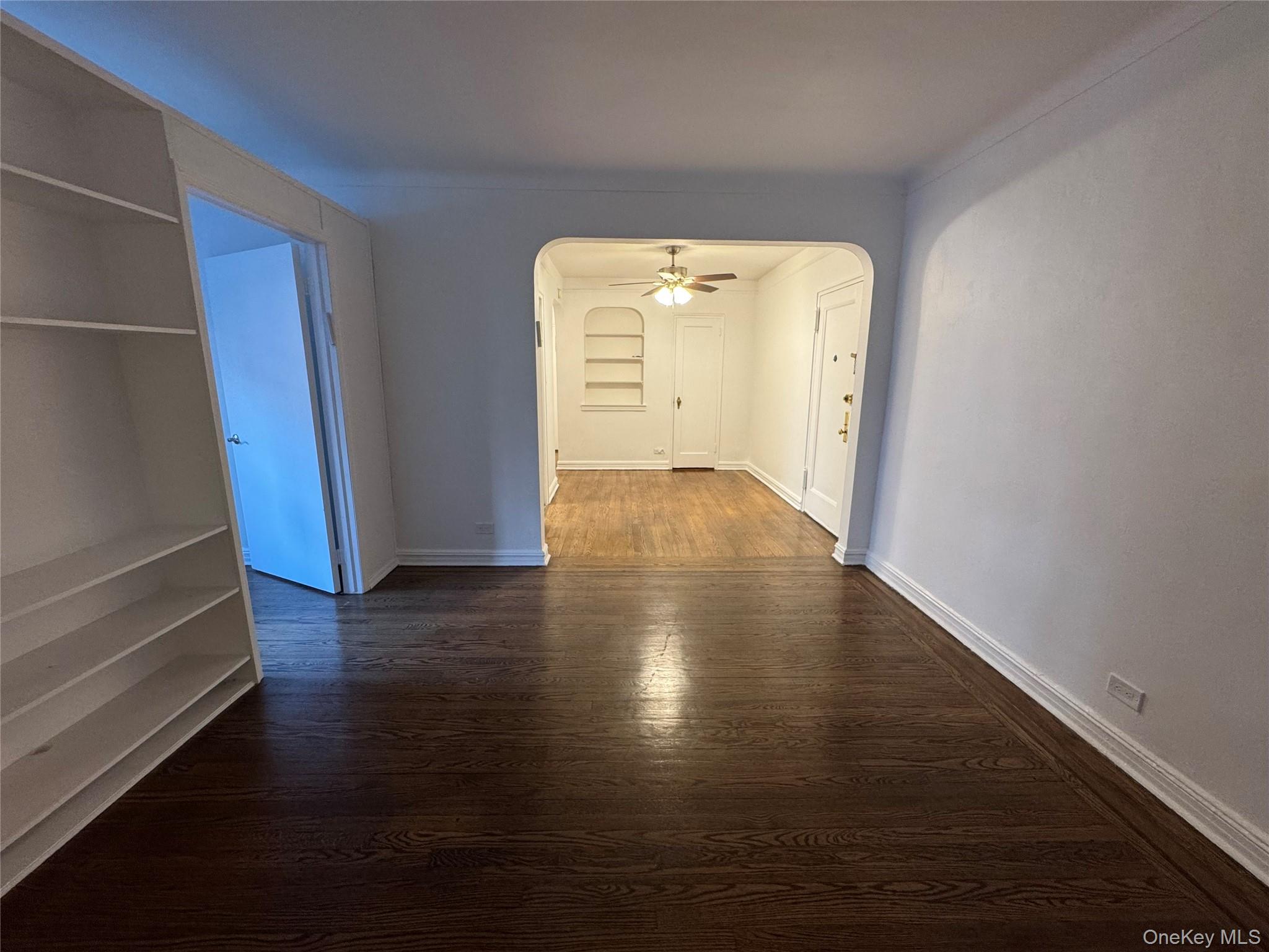 #5 photo, 69-10 Yellowstone blvd, クイーンズ区 Forest Hills , NY 11375