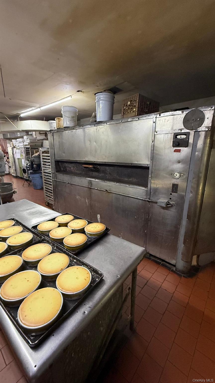 #10 photo, 772 Hempstead Turnpike, ナッソー郡 Franklin Square , NY 10010