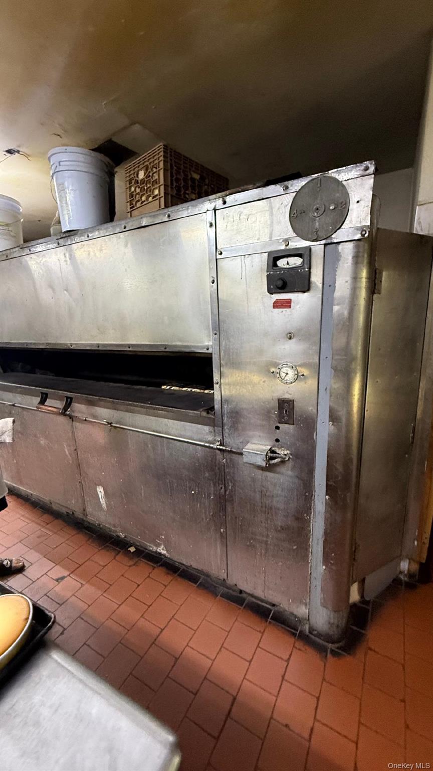 #7 photo, 772 Hempstead Turnpike, ナッソー郡 Franklin Square , NY 10010