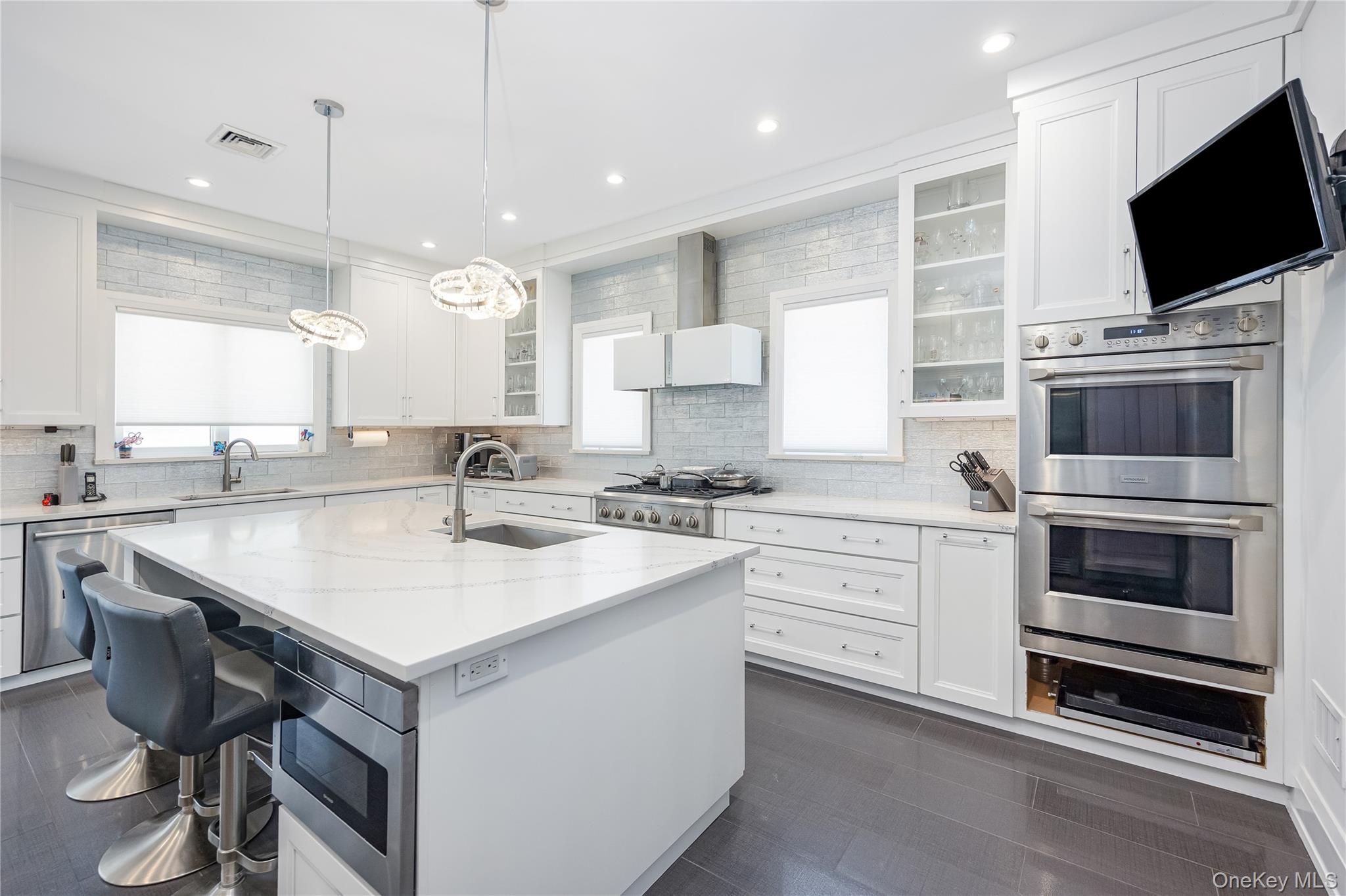 #7 photo, 190-22 Nero Avenue, クイーンズ区 Hollis , NY 11423