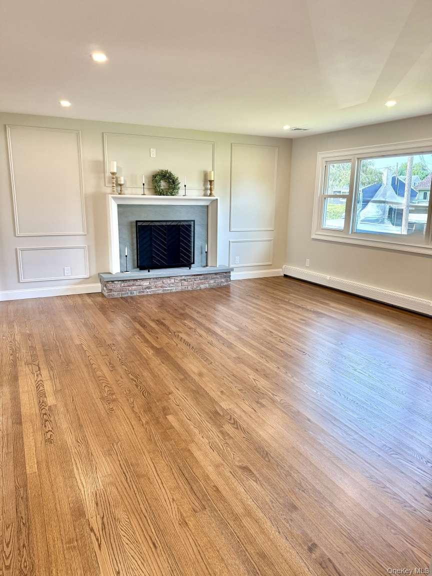 #10 photo, 11 E Bay Drive, サフォーク郡 West Islip , NY 11795