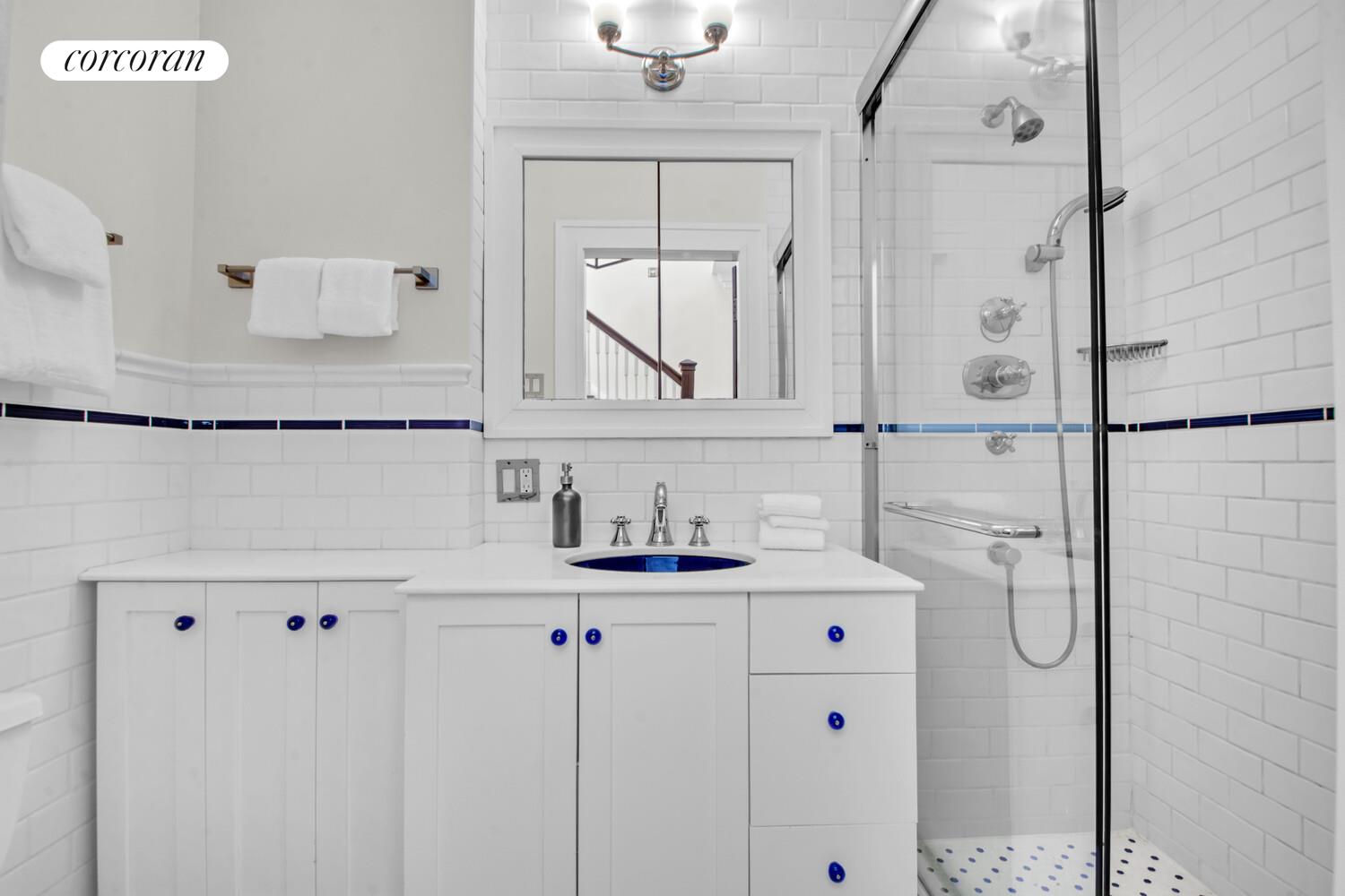 #17 photo, 307 E 87TH Street, マンハッタン Yorkville , NY 10128