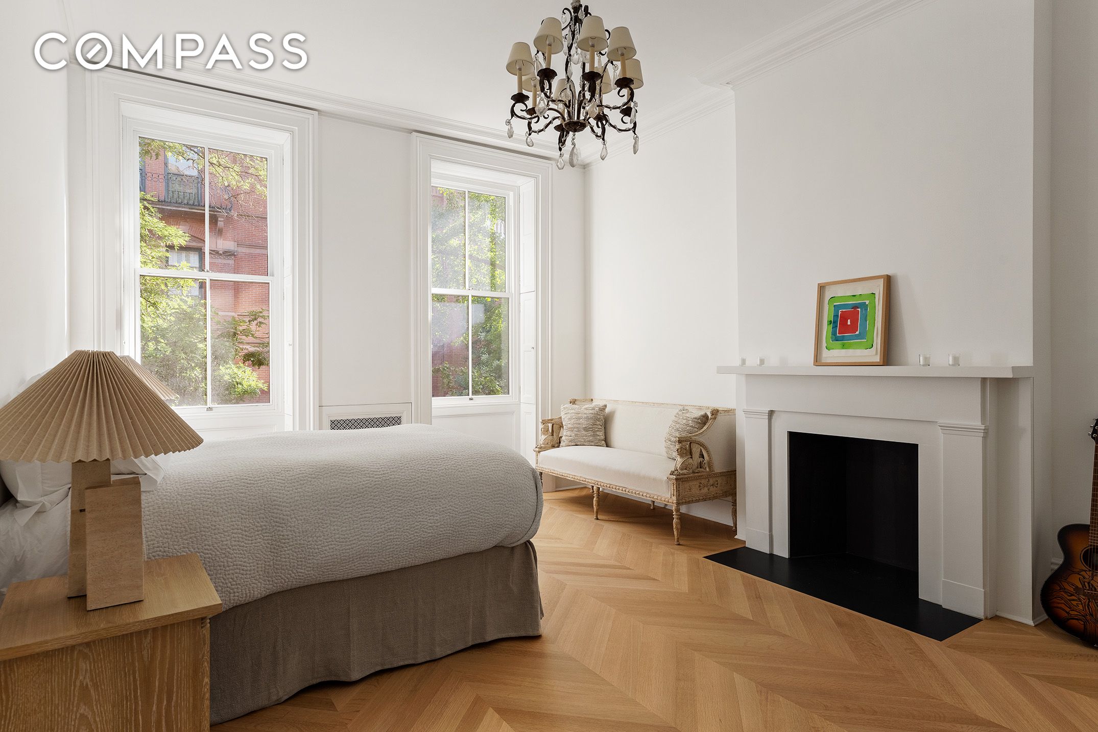 #19 photo, 55 W 9th Street, マンハッタン Greenwich Village , NY 10011