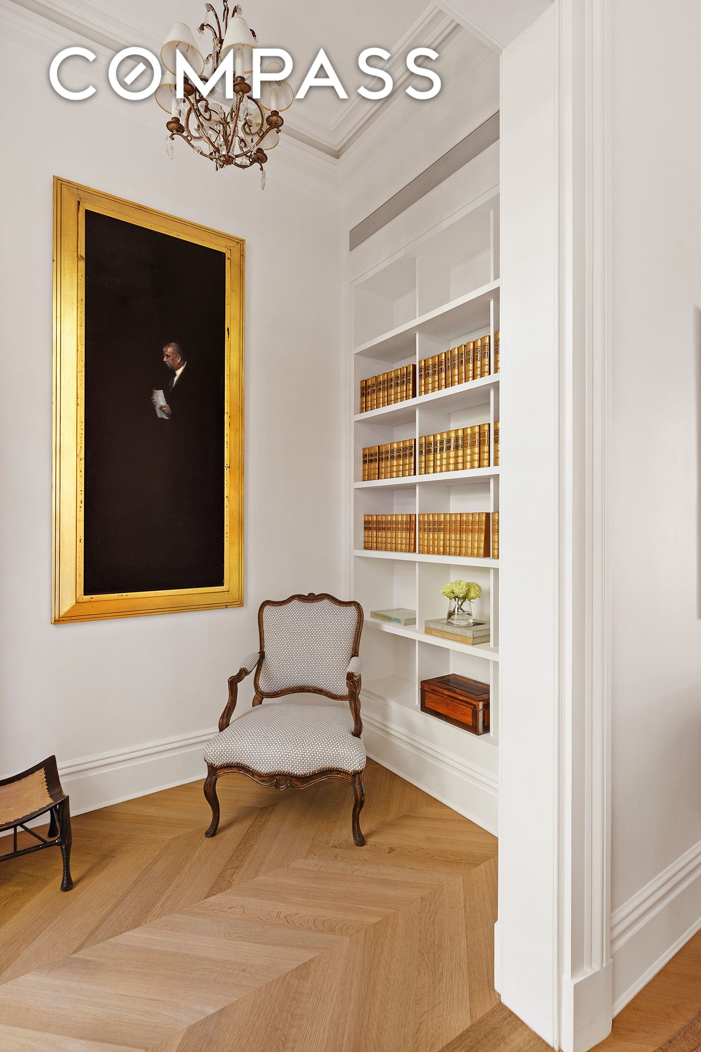 #5 photo, 55 W 9th Street, マンハッタン Greenwich Village , NY 10011