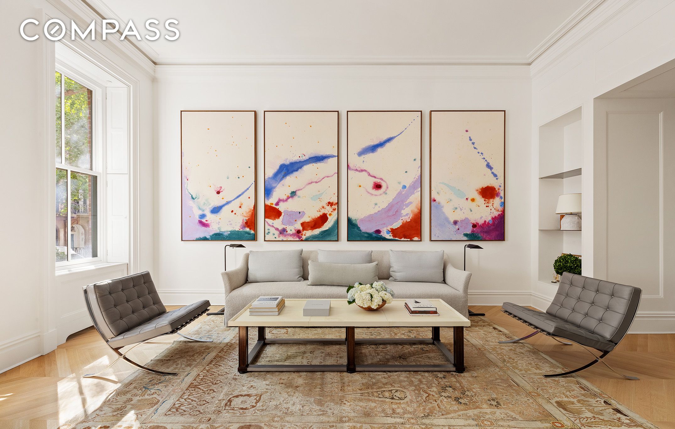 #7 photo, 55 W 9th Street, マンハッタン Greenwich Village , NY 10011