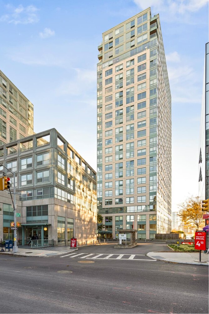 #11 photo, 440 KENT Avenue, ブルックリン区 Williamsburg,South , NY 11249