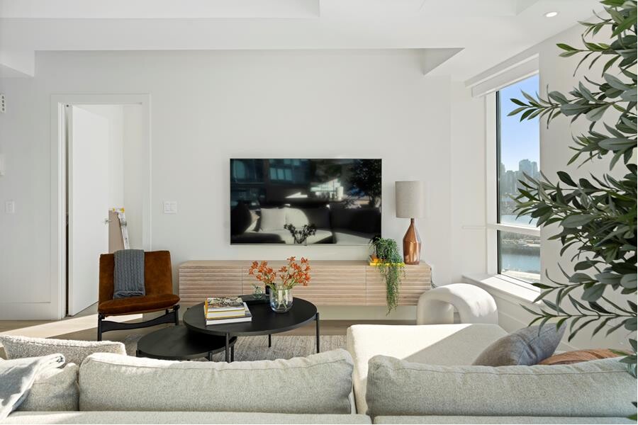 #5 photo, 440 KENT Avenue, ブルックリン区 Williamsburg,South , NY 11249