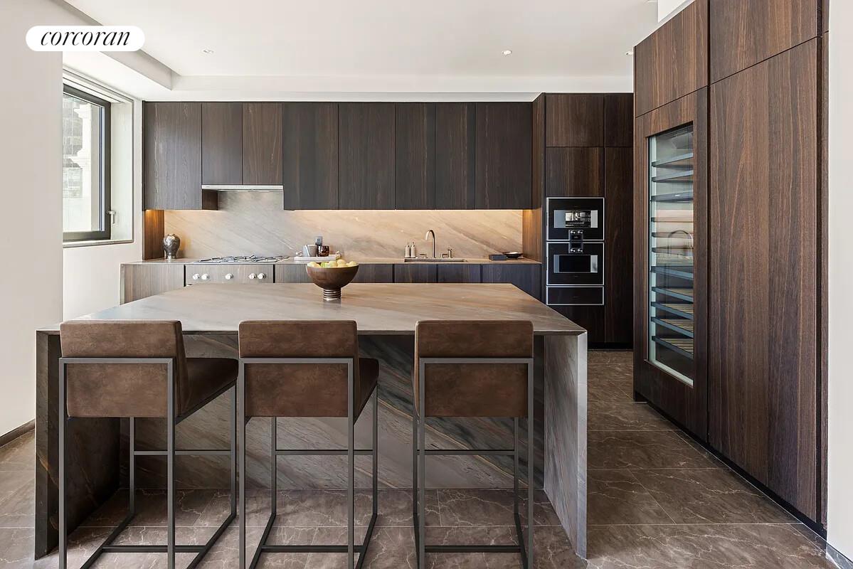 #6 photo, 730 5TH Avenue, マンハッタン Midtown , NY 10019