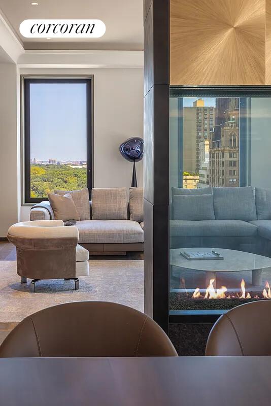 #7 photo, 730 5TH Avenue, マンハッタン Midtown , NY 10019