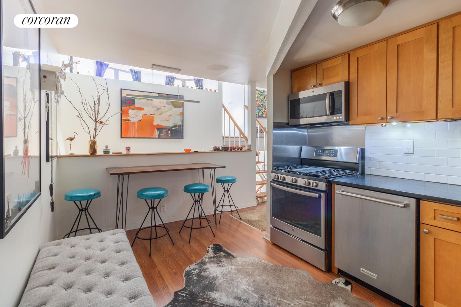 #3 photo, 249 W 101ST Street, マンハッタン Upper West Side , NY 10025