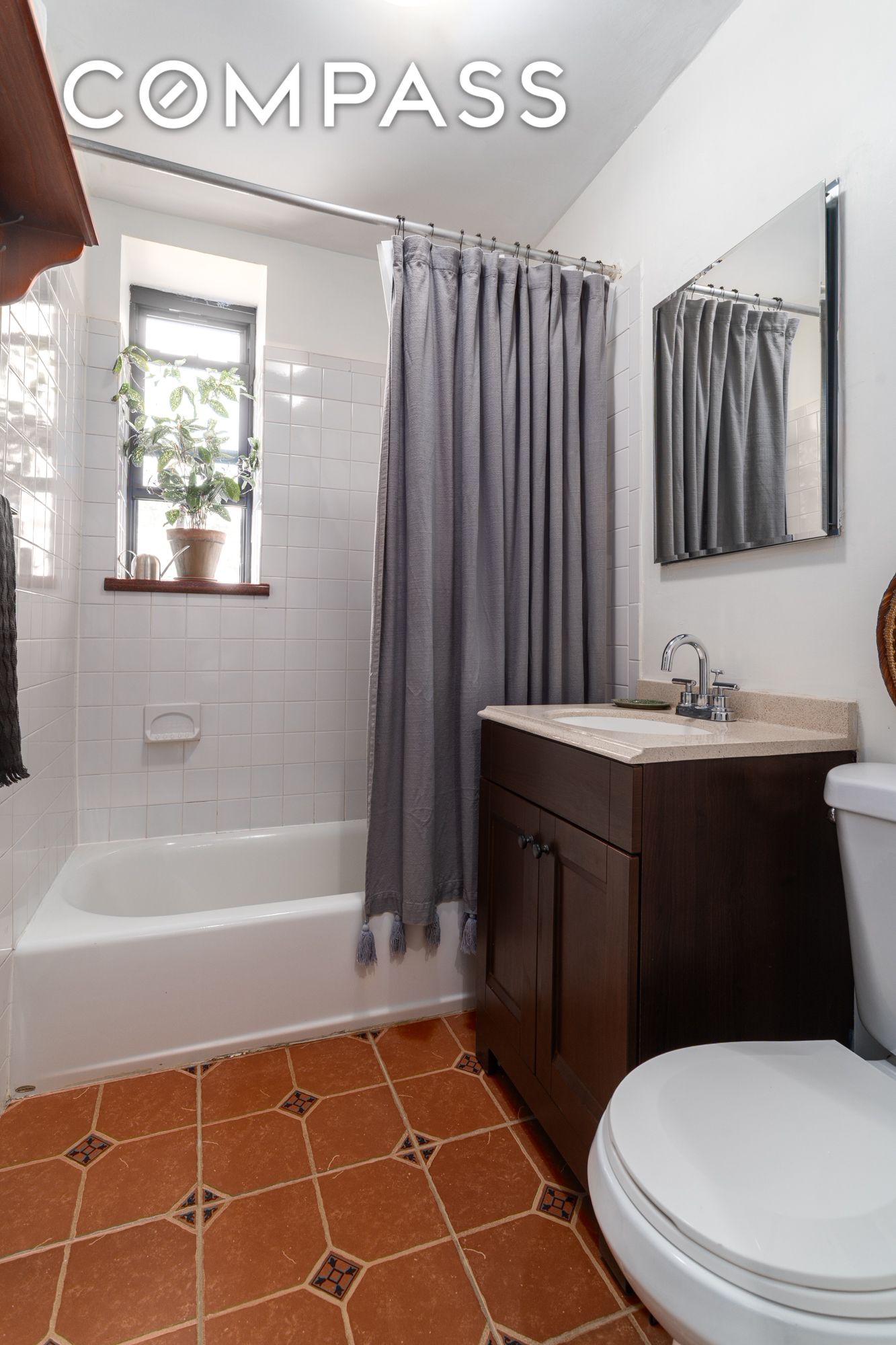 #11 photo, 300 E 119th Street, マンハッタン East Harlem , NY 10035