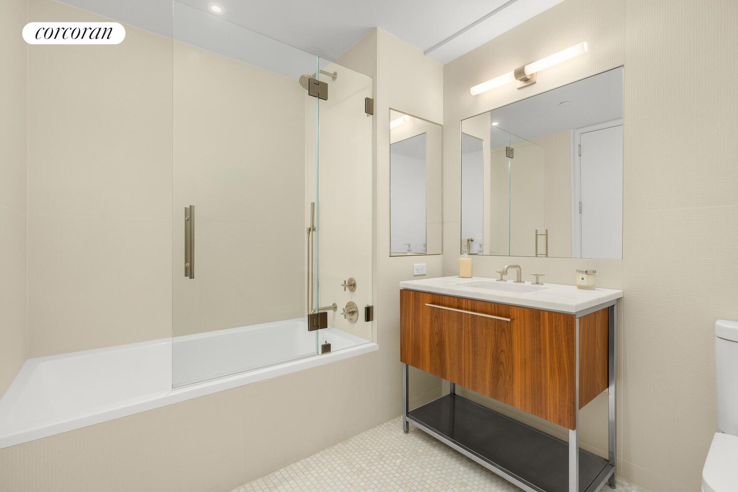 #13 photo, 90 FURMAN Street, ブルックリン区 Brooklyn Heights , NY 11201