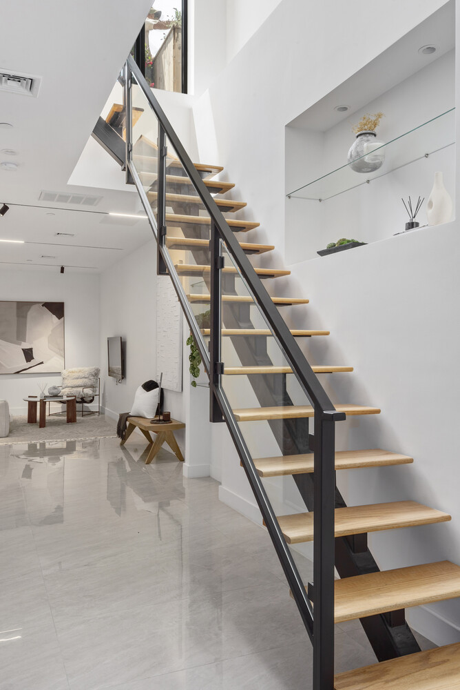 #12 photo, 61 N HENRY Street, Greenpoint , NY 11222