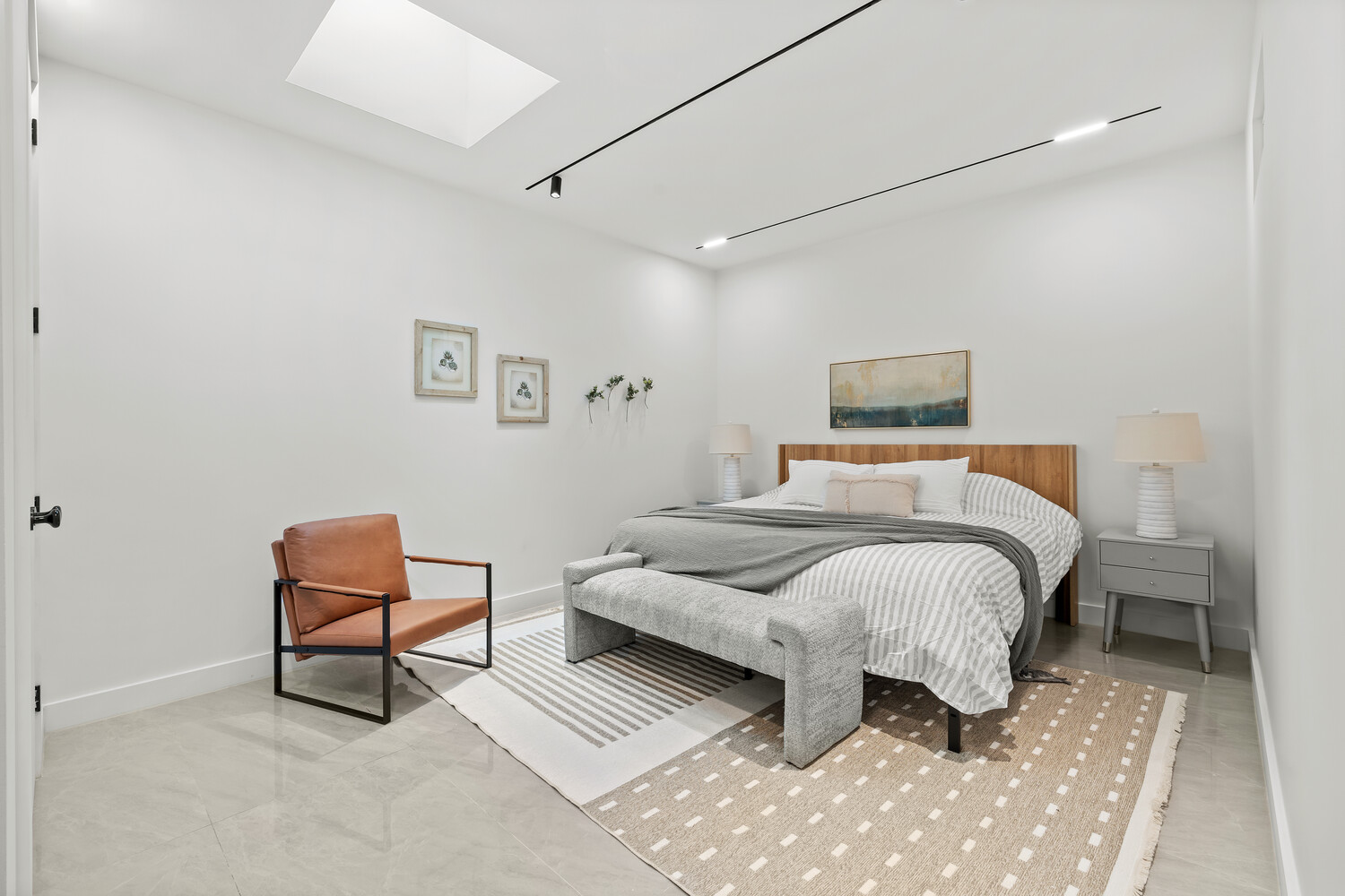 #7 photo, 61 N HENRY Street, Greenpoint , NY 11222