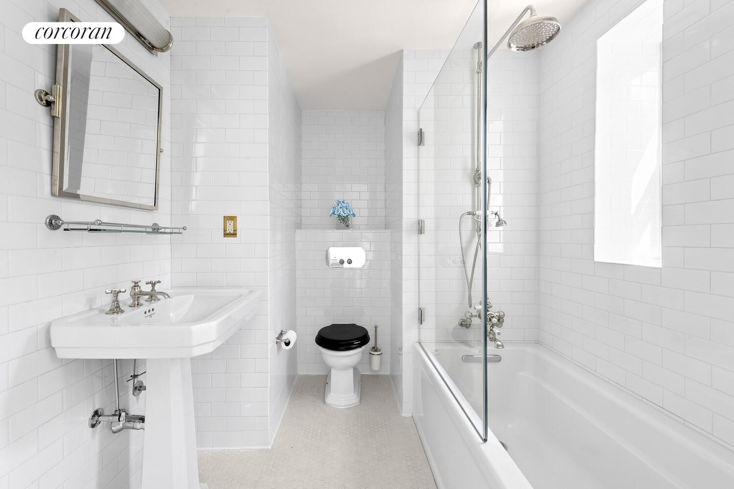 #7 photo, 136 WAVERLY Place, マンハッタン West Village , NY 10014