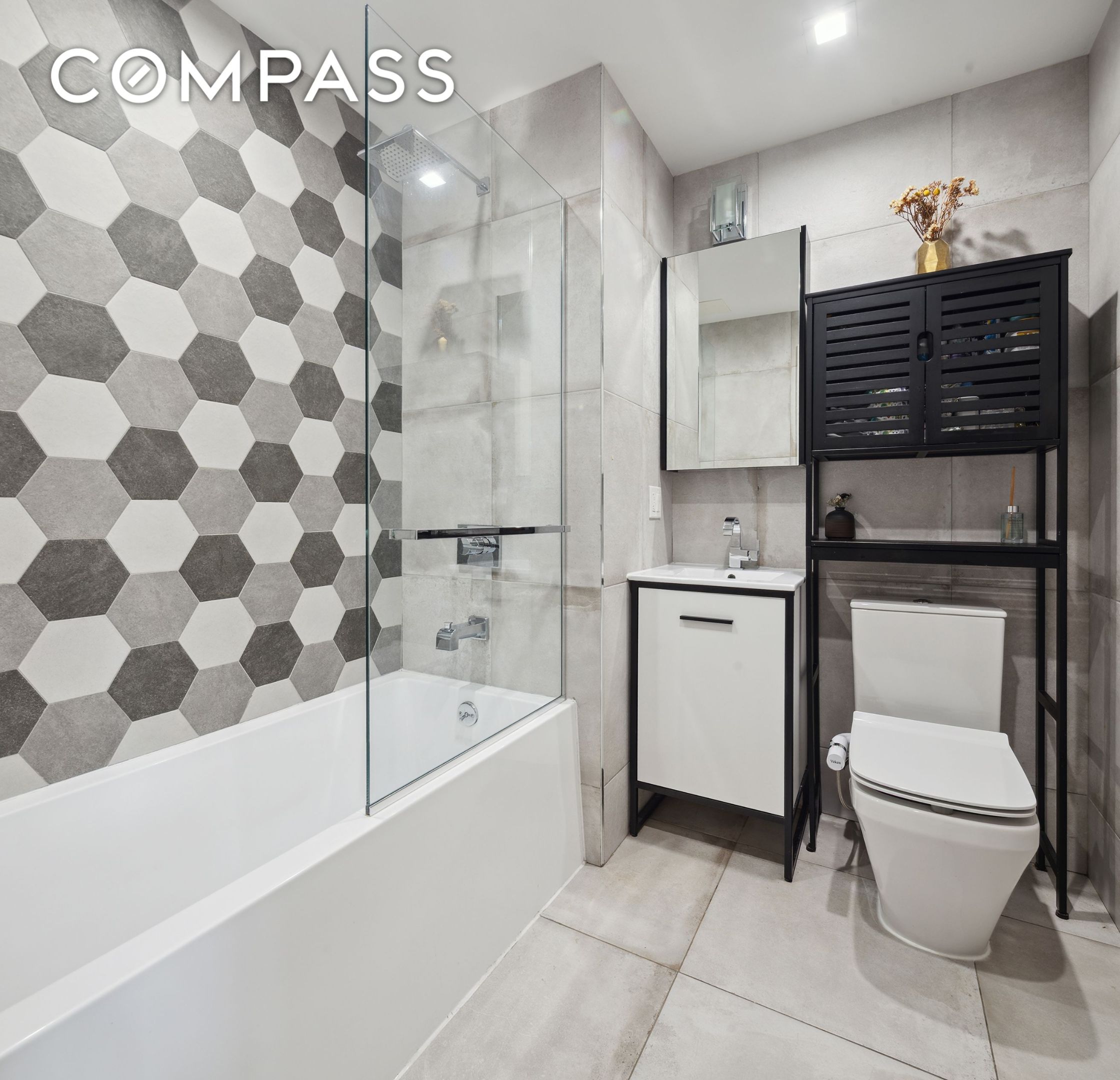 #8 photo, 55 Maspeth Avenue, East Williamsburg , NY 11211