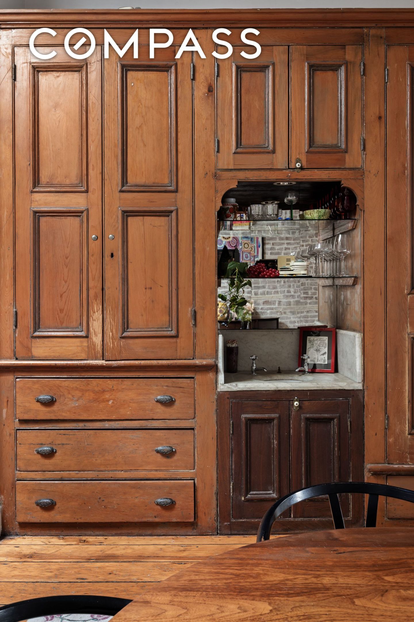 #14 photo, 217 2nd Avenue, マンハッタン East Village , NY 10003