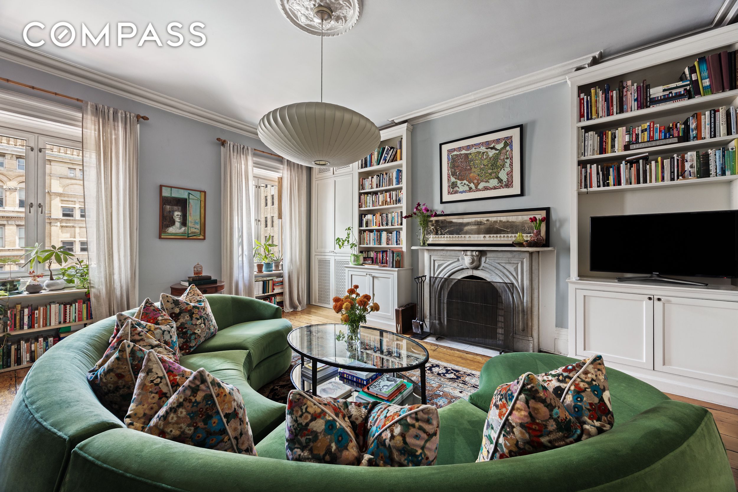 #4 photo, 217 2nd Avenue, マンハッタン East Village , NY 10003