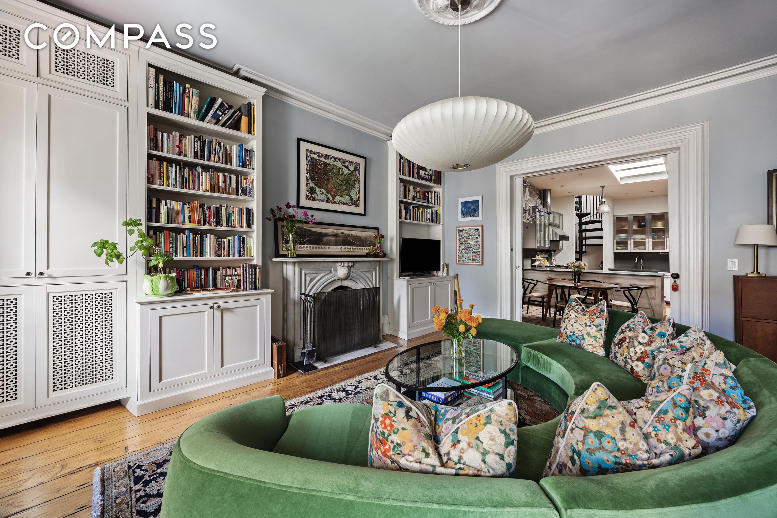 #6 photo, 217 2nd Avenue, マンハッタン East Village , NY 10003