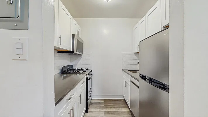 #4 photo, 3500 SNYDER Avenue, ブルックリン区 East Flatbush , NY 11203