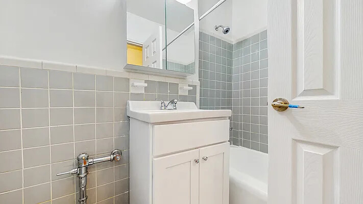 #5 photo, 3500 SNYDER Avenue, ブルックリン区 East Flatbush , NY 11203