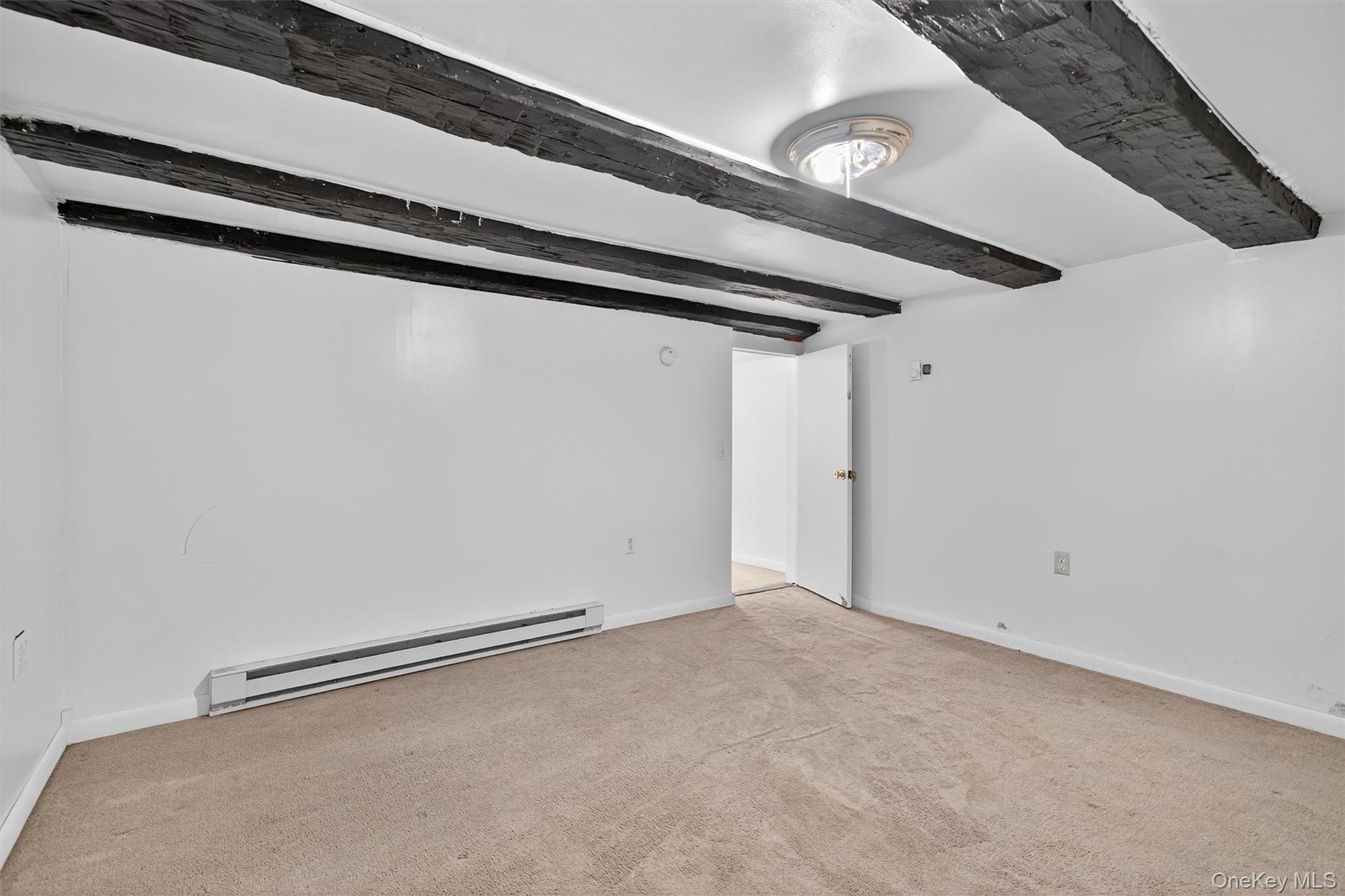 #1 photo, 15 Drechsel Lane, Pine Bush , NY 12566