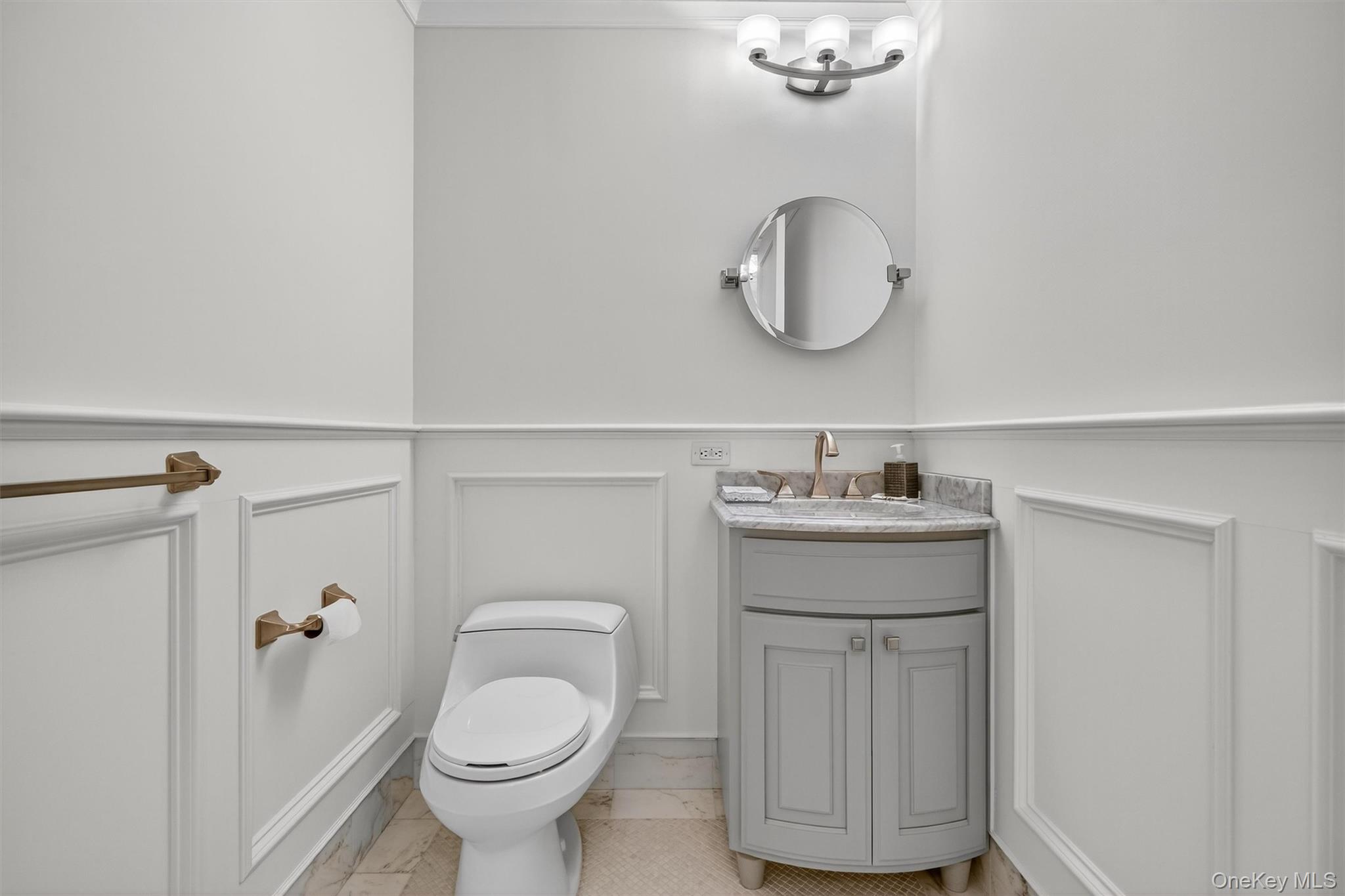 #9 photo, 5 Renaissance Square, White Plains , NY 10601