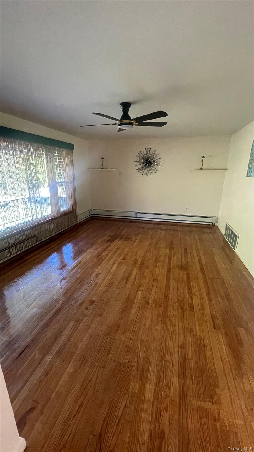 #18 photo, 1168 County Route 12, New Hampton , NY 10958