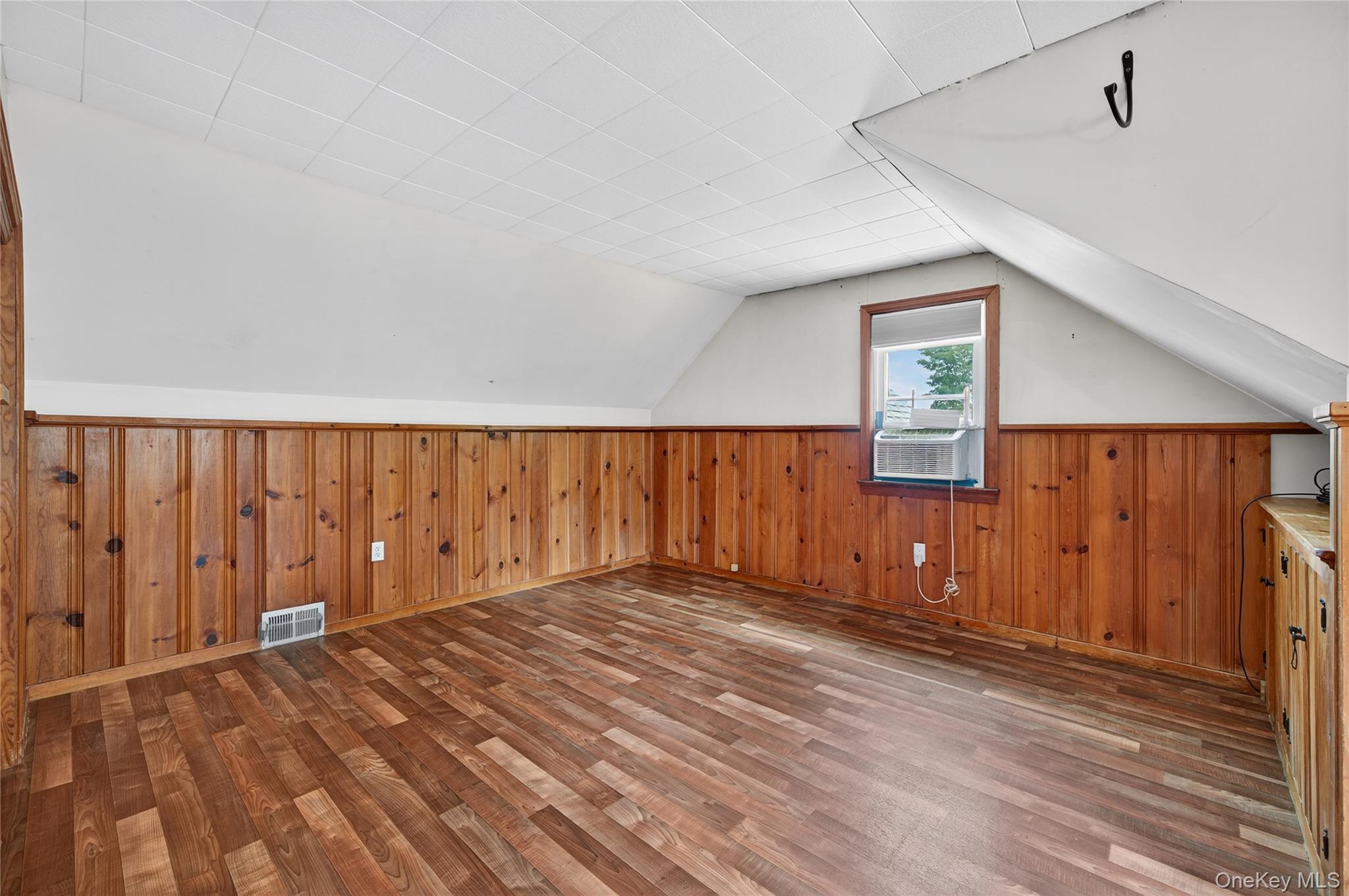 #19 photo, 2 Charlotte Place, Monroe , NY 10950