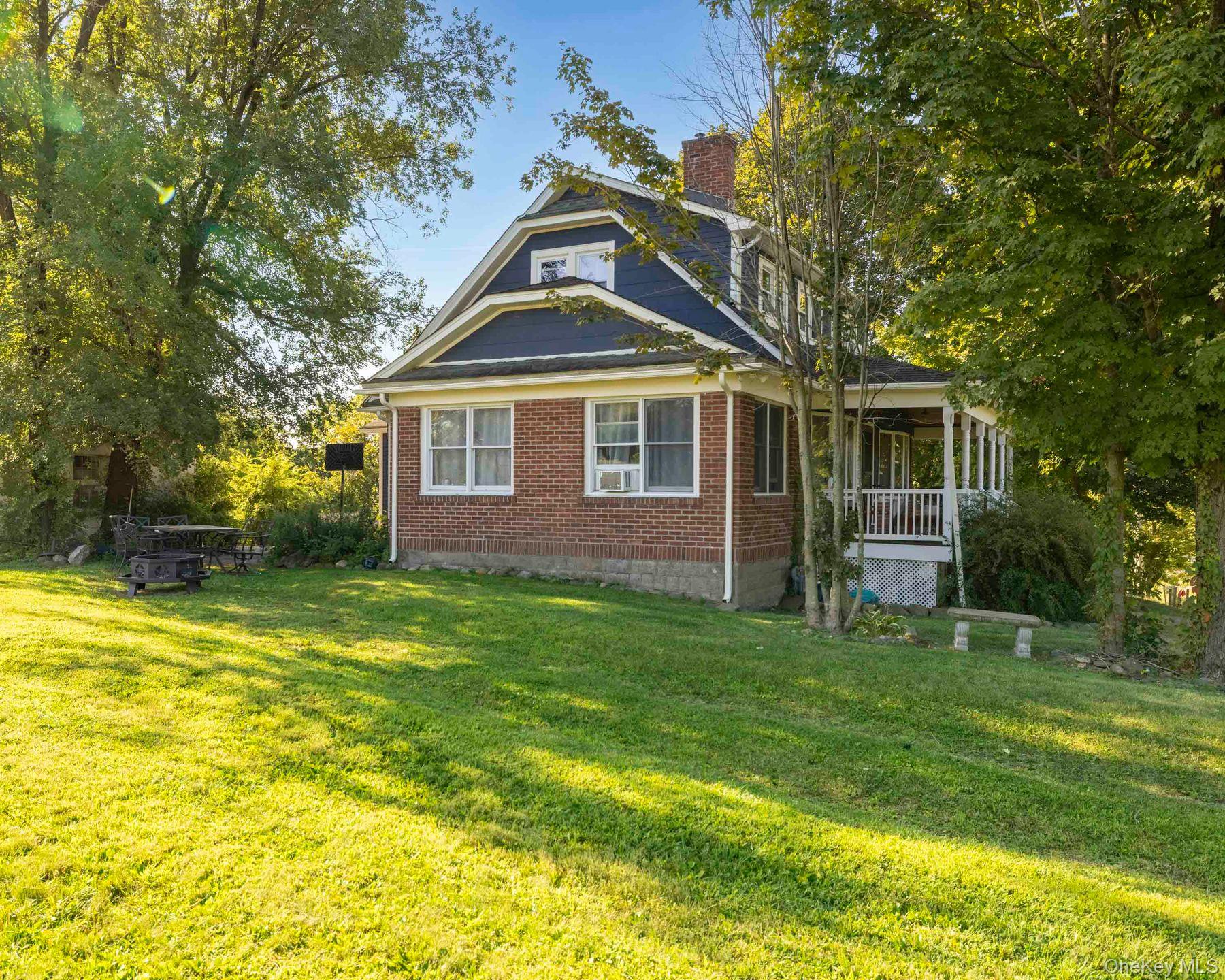 #5 photo, 98 North Road, Highland , NY 12528