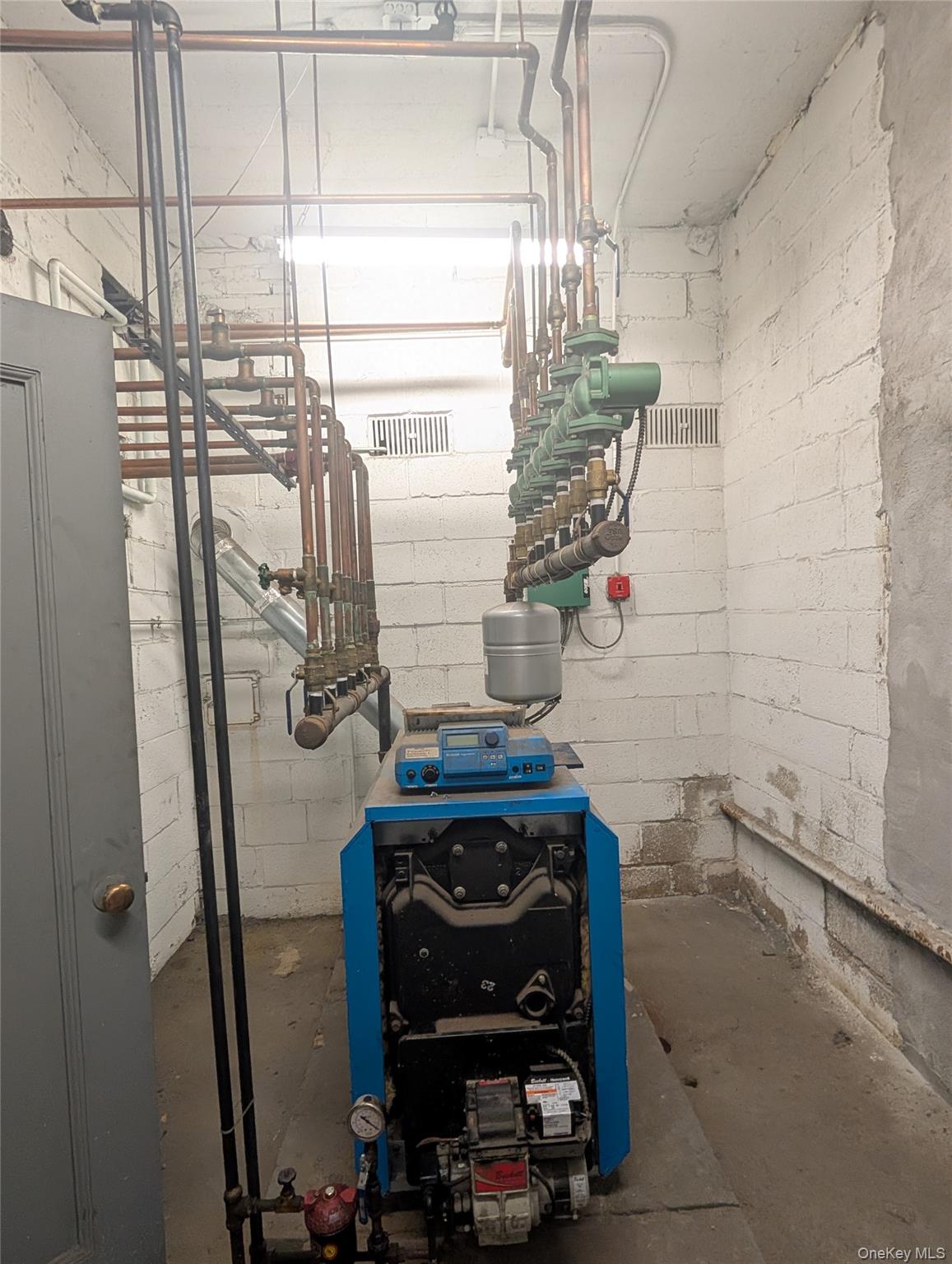 #13 photo, 377 McLean Avenue, Yonkers , NY 10705