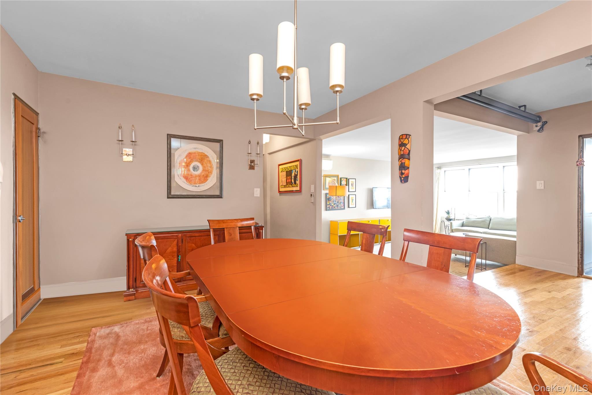 #4 photo, 79-10 34th Avenue, クイーンズ区 Jackson Heights , NY 11372