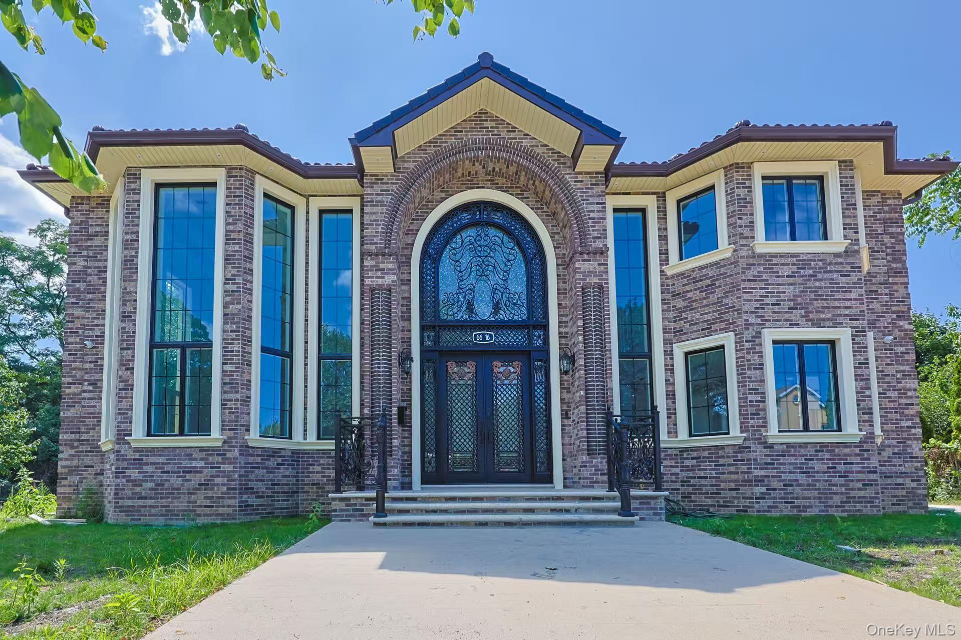 #8 photo, 6616 253rd Street, Little Neck , NY 11362