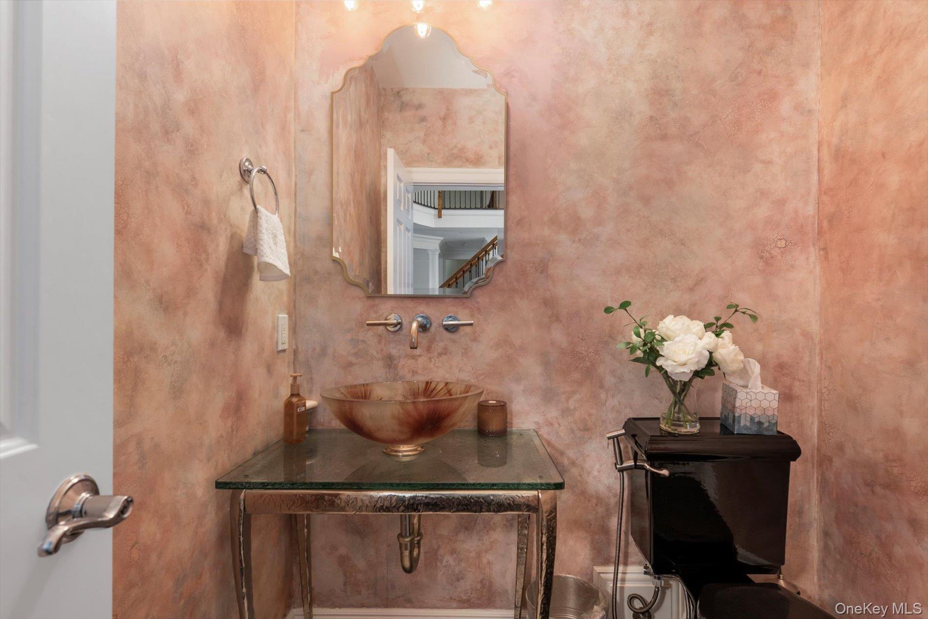 #10 photo, 26 Legends Circle, サフォーク郡 Melville , NY 11747