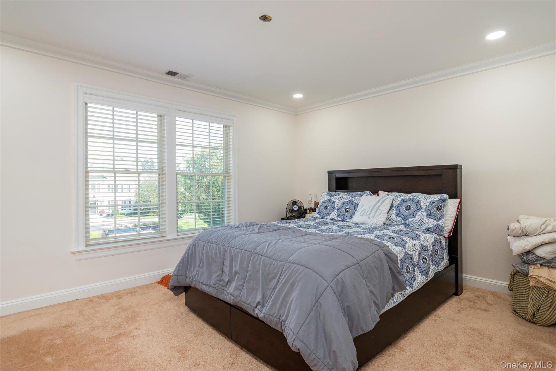 #20 photo, 26 Legends Circle, サフォーク郡 Melville , NY 11747