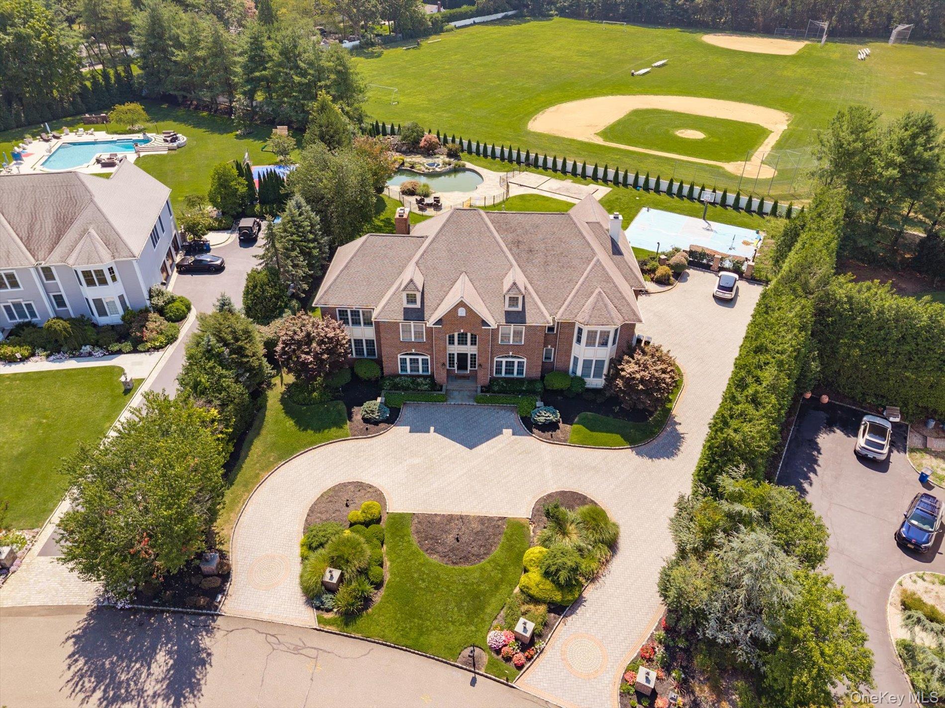 #3 photo, 26 Legends Circle, サフォーク郡 Melville , NY 11747