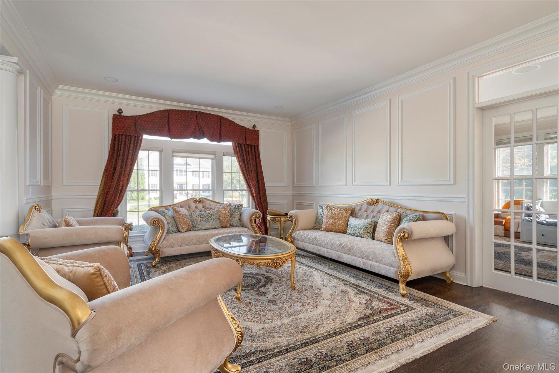 #8 photo, 26 Legends Circle, サフォーク郡 Melville , NY 11747