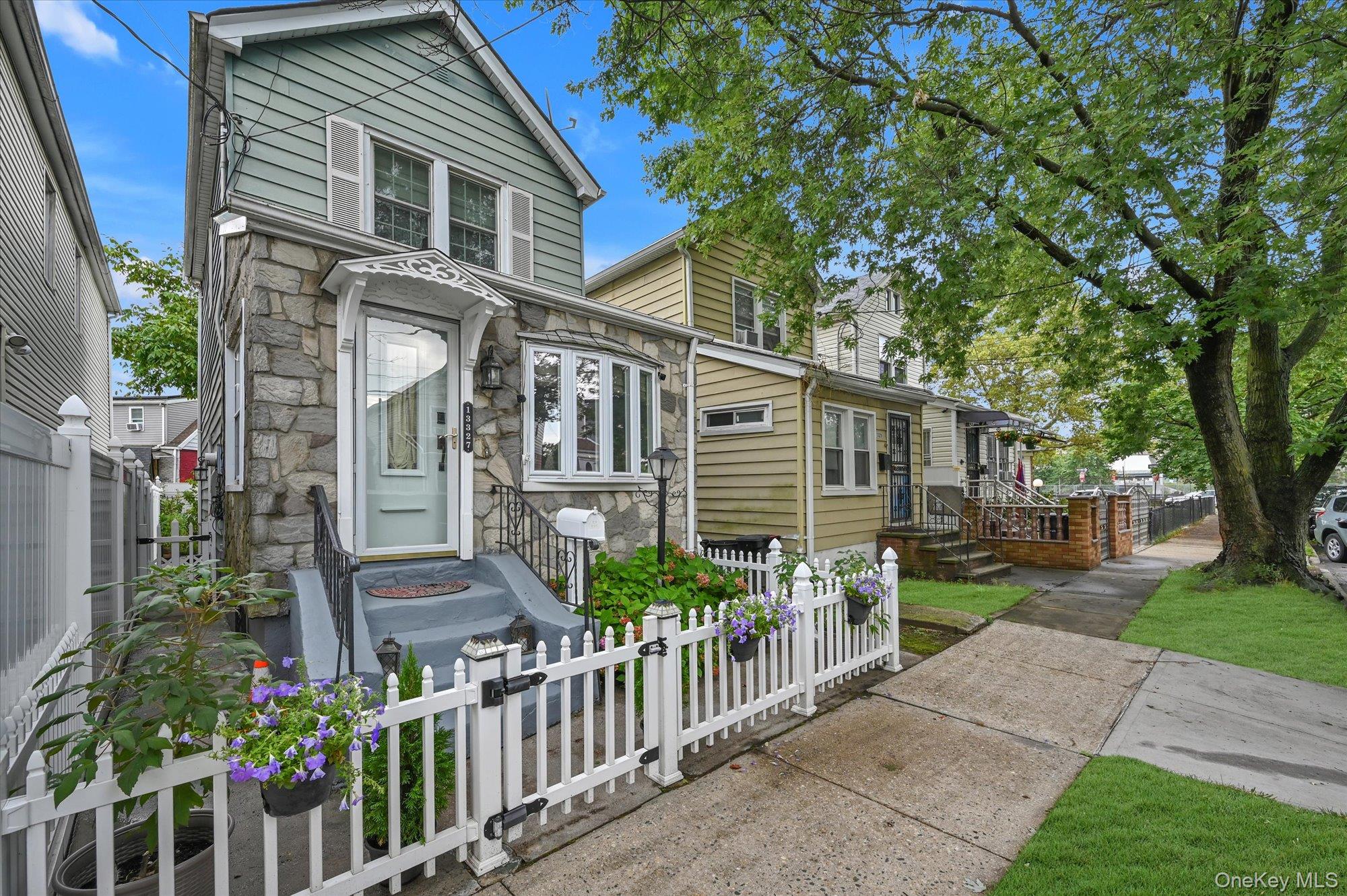 #18 photo, 13327 135th Place, クイーンズ区 South Ozone Park , NY 11420